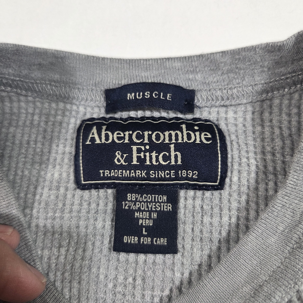 Abercrombie & Fitch Tee Light Gray Long Sleeve Tee Waffle Knit Men Large Cotton - Picture 2 of 6